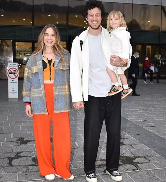 Caner Erdeniz'den Müge Boz'a sürprizi